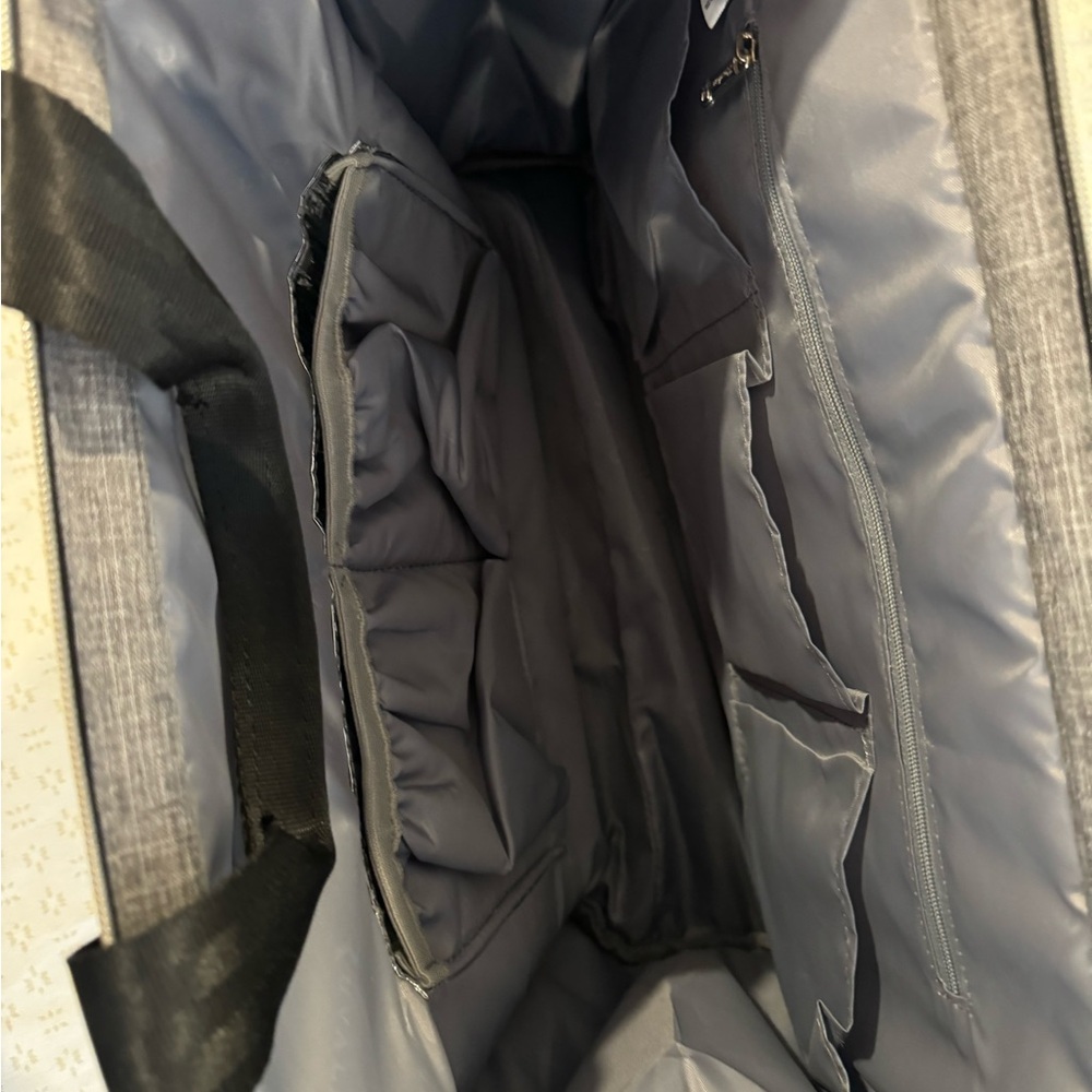 Gray diaper bag - Picture 2 of 3